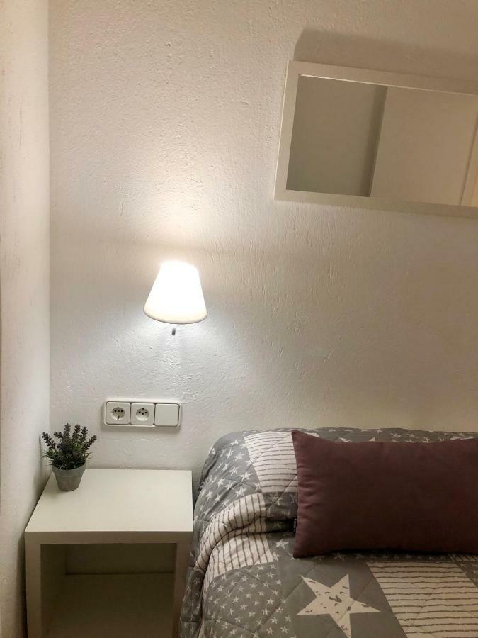 Apartaments S'Arenella Кадакес Екстер'єр фото