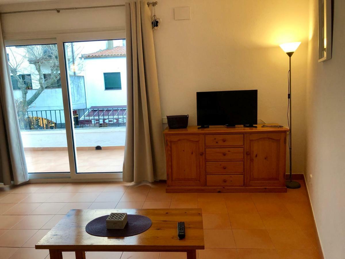Apartaments S'Arenella Кадакес Екстер'єр фото