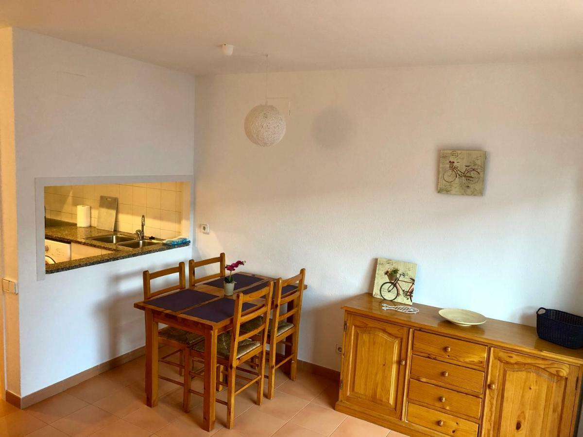Apartaments S'Arenella Кадакес Екстер'єр фото