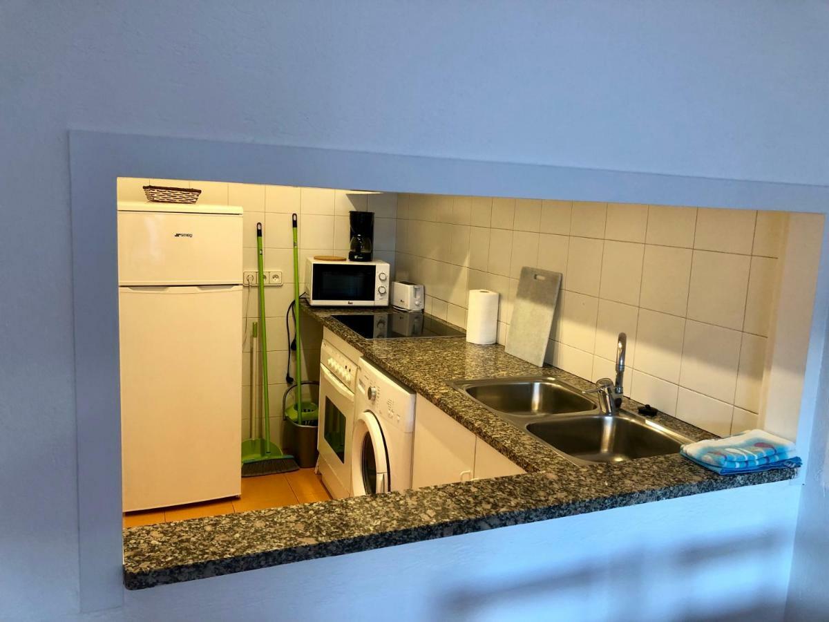 Apartaments S'Arenella Кадакес Екстер'єр фото