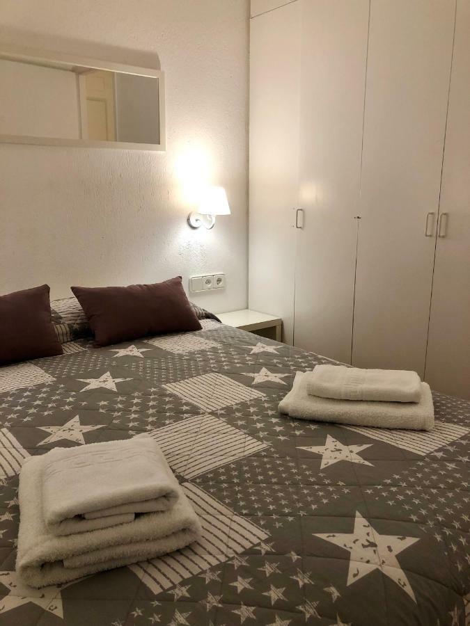 Apartaments S'Arenella Кадакес Екстер'єр фото